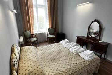 هتل готель пасаж