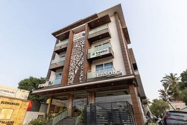 Hotel Treebo Four Seasons