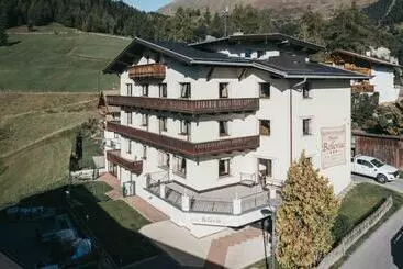 Aparthotel Haus Bellevue By Vaya