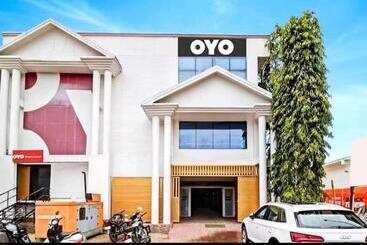 Hotell Collection O Megha Resort