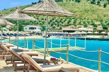Hotel Luxury Villa Alisja Sarande With Private Beach