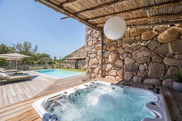 بنسيون Domaine De Casanghjulina