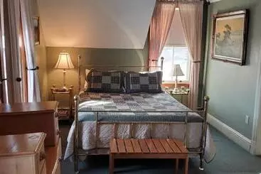 Retkeilymaja Amherst Shore Country Inn