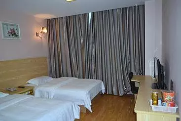 Junyi Hotel Shandong Qingdao Huangdao District Shiyou University