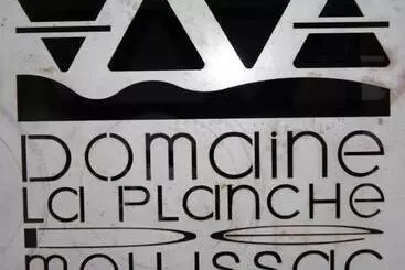 Aamiaismajoitus (B&B) Domaine De La Planche De Melussac