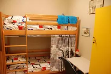 Green Apple Hostel