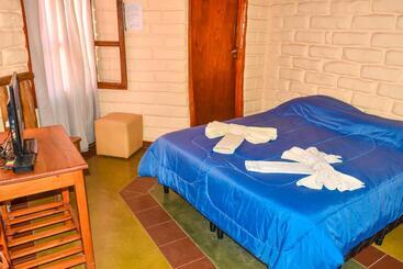 בית מלון כפרי El Jardin Dante