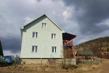 ペンション Green House Panorama Karpat