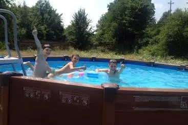 Pensione Guest House Pid Dubom карпати під дубом