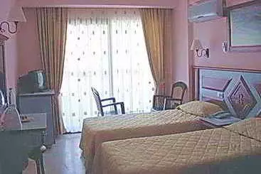 Bonjour Boutique Hotel