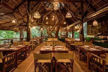 Hotel Hintok River Camp