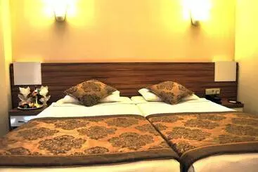 Hotel Sun Beach Park & Spa