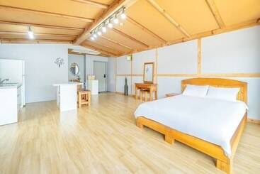 Gapyeong Garamseulki Pension