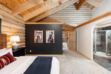 بيت ريفى Iconic Log Cabin Escape Idaho Springs Hot Tub