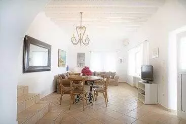 Aeri Villas & Apartments