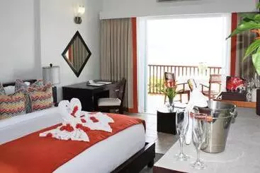 هتل Calabash Cove Resort And Spa Adults Only