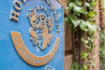 בית מלון כפרי Manfredi Suite In Rome