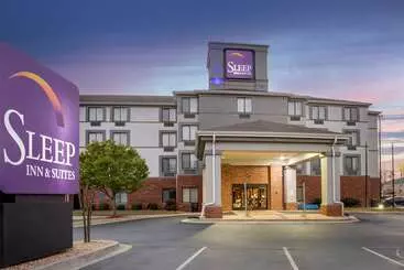 ホテル Sleep Inn & Suites Auburn Campus Area I85