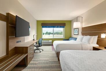 ホテル Holiday Inn Express & Suites Ukiah, An Ihg