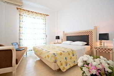 El Black Sand apartments & Suite Oxygen Hotel Seaside