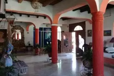 Otel Hacienda La Puerta De Enmedio