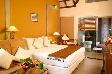 Poovar Island Resort