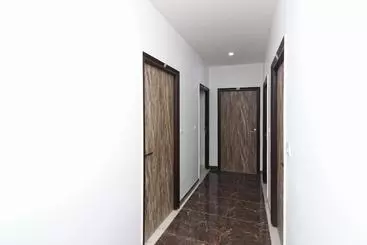 Hotel Oyo 24054 Nihon Rooms