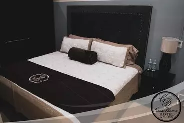 Hotel Casa Blanca & Suites
