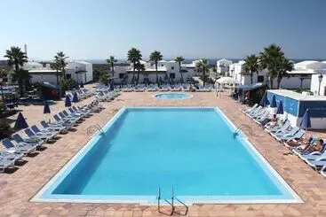 Huoneistohotelli Coral Beach