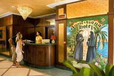 فندق Agostiniana