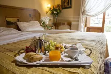 هتل Il Piccolo Castello