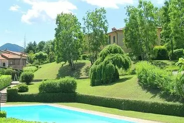 Quinta ou Casa Rural Gardenview 2 Swimming Pools Tennis Court Italian Lakes