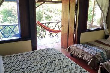 Hotel Princesa De La Luna Ecolodge