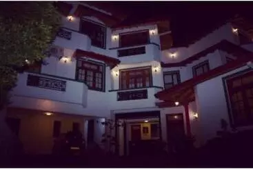 ペンション Mandakini