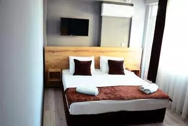 Szálloda New Garden Side