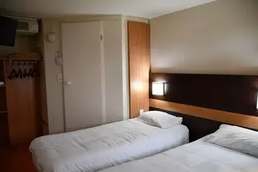 ホテル Premiere Classe Nevers Varennes Vauzelles