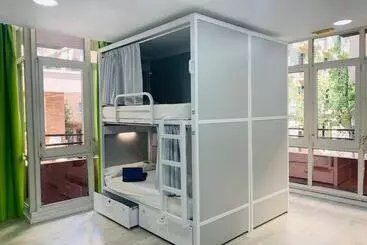 Hotel Alberguinn Youth Hostel