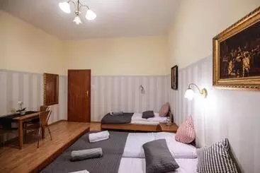 Hotel Golden Lion Guest Rooms Szewska 19