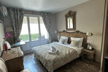 Отель Le Romanesque