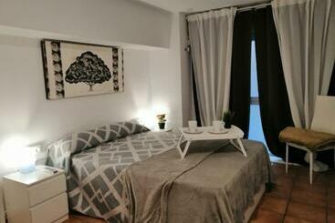 هتل Alojamientos Rh Altamar