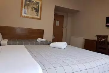 בית מלון כפרי Aberdeen House