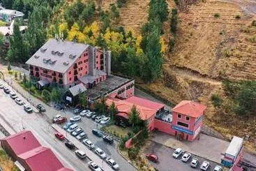 هتل Dedeman Palandoken Ski Lodge