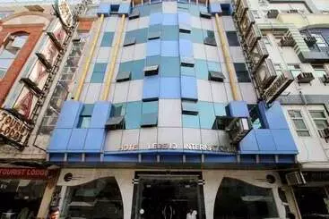 בית מלון כפרי Legend International