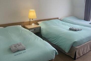 בית מלון כפרי Olympic Inn Kanda