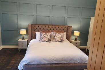 별장 Hawthorn Hollow