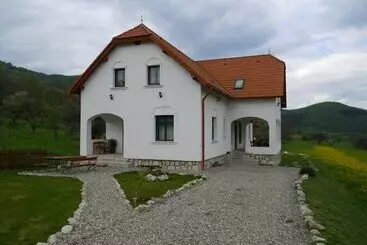 Pensão Casa Kiraly Vendeghaz