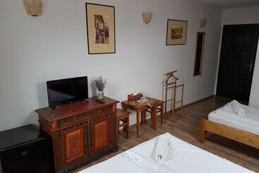 پانسیون Casa Kiraly Vendeghaz