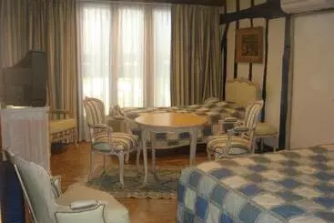 ホテル Les Wyllos