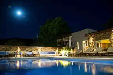 هتل Hosteria & Spa De La Cascada