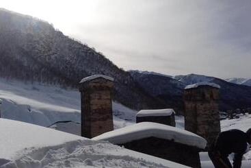 پانسیون Old House